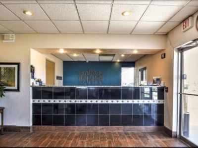 Surestay By Western Hotel Ottawa